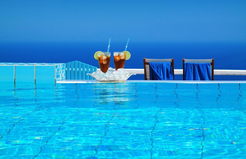 Miramare Hotel Folégandros الغرفة الصورة