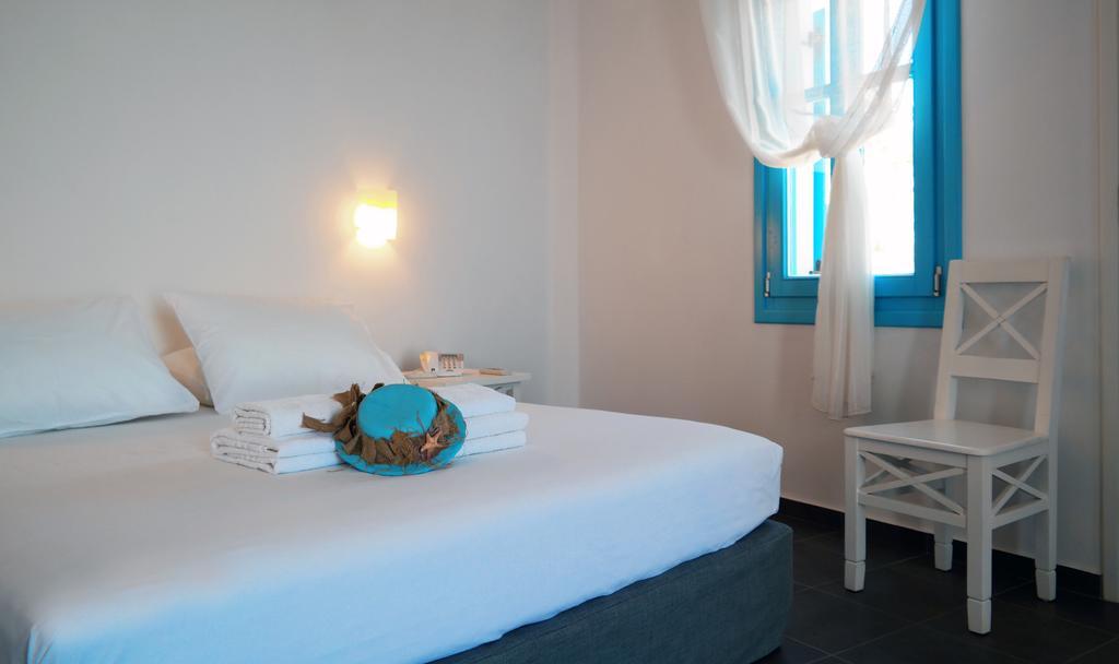 Miramare Hotel Folégandros الغرفة الصورة